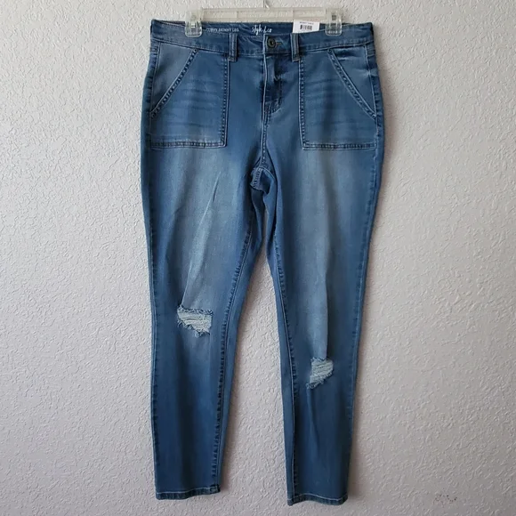 Style & Co. Blue Curve fit Mid rise Tummy control Skinny leg Ripped Jeans sz 10 - Picture 1 of 7
